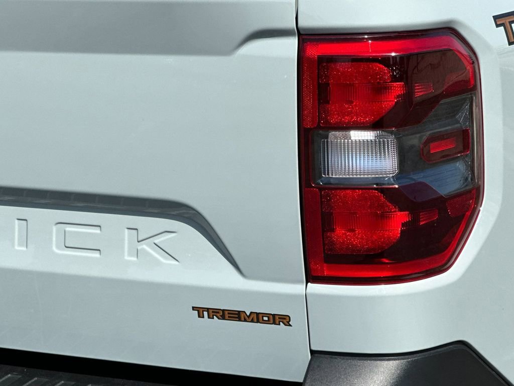 Certified 2024 Ford Maverick Tremor w/ Tremor Off-Road Package AWD/4WD image 23