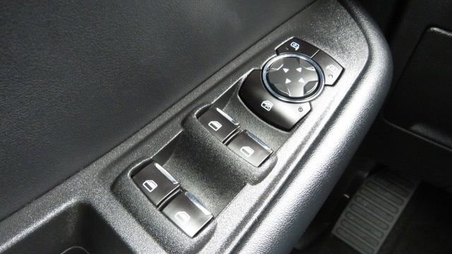 Certified 2022 Ford Edge ST-Line image 27