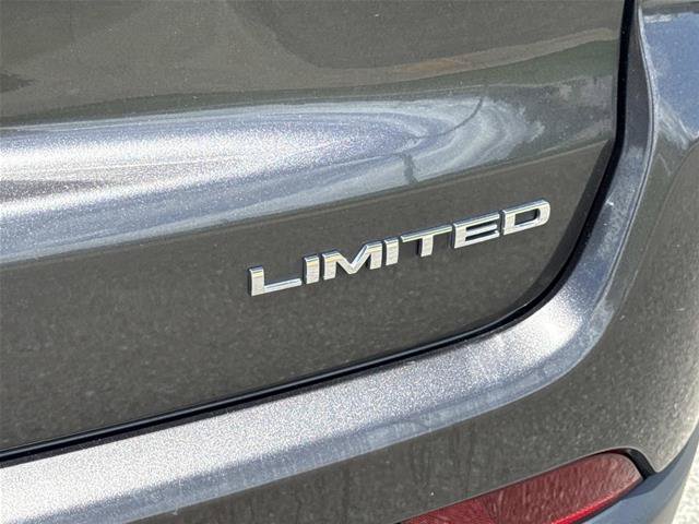 Used 2022 Jeep Compass Limited AWD/4WD image 22