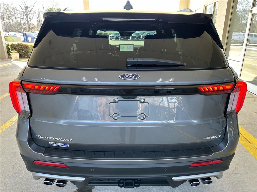 Certified 2025 Ford Explorer Platinum w/ Ultimate Package image 4