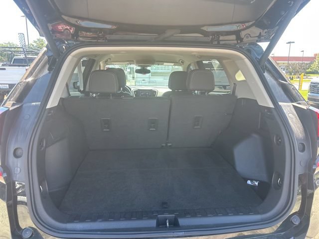 Used 2023 GMC Terrain Denali AWD/4WD image 30