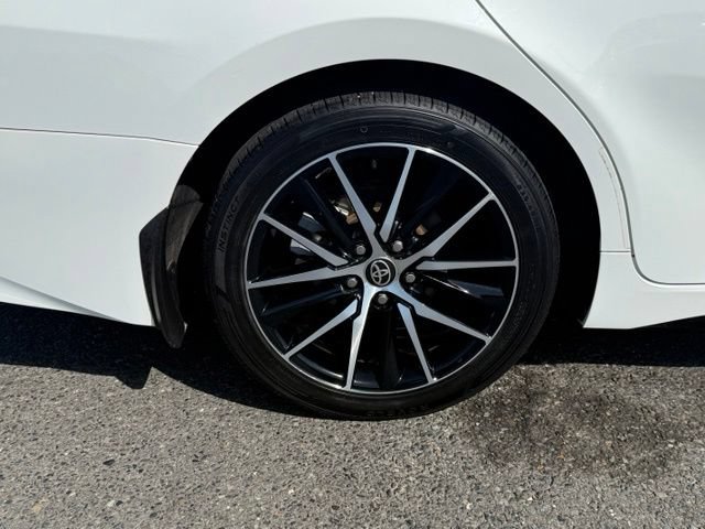 Used 2022 Toyota Camry SE FWD image 7