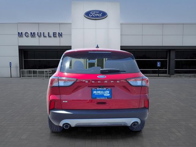 Certified 2022 Ford Escape SE FWD image 4