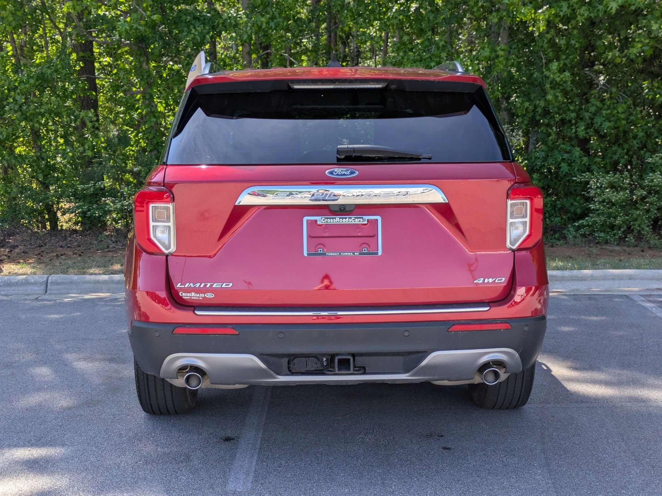 Certified 2024 Ford Explorer Limited w/ Limited Technology Package AWD/4WD image 4