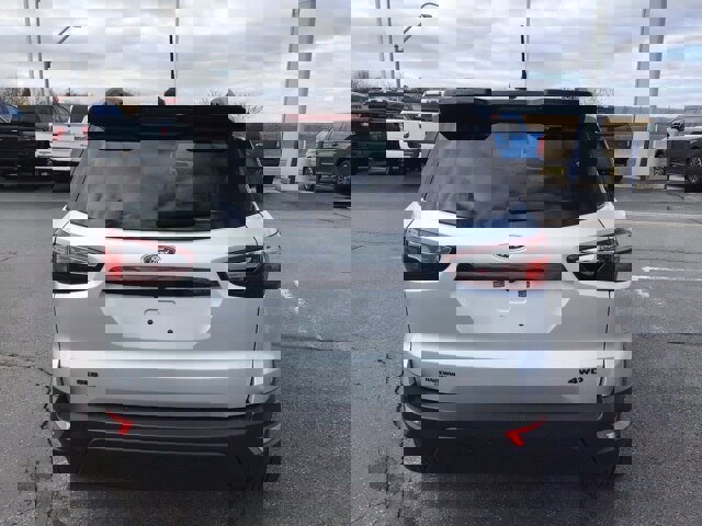 Certified 2022 Ford EcoSport SES w/ Interior Protection Package image 4