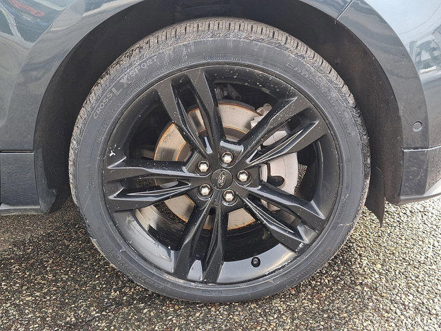 Certified 2022 Ford Edge ST w/ Equipment Group 401A image 28