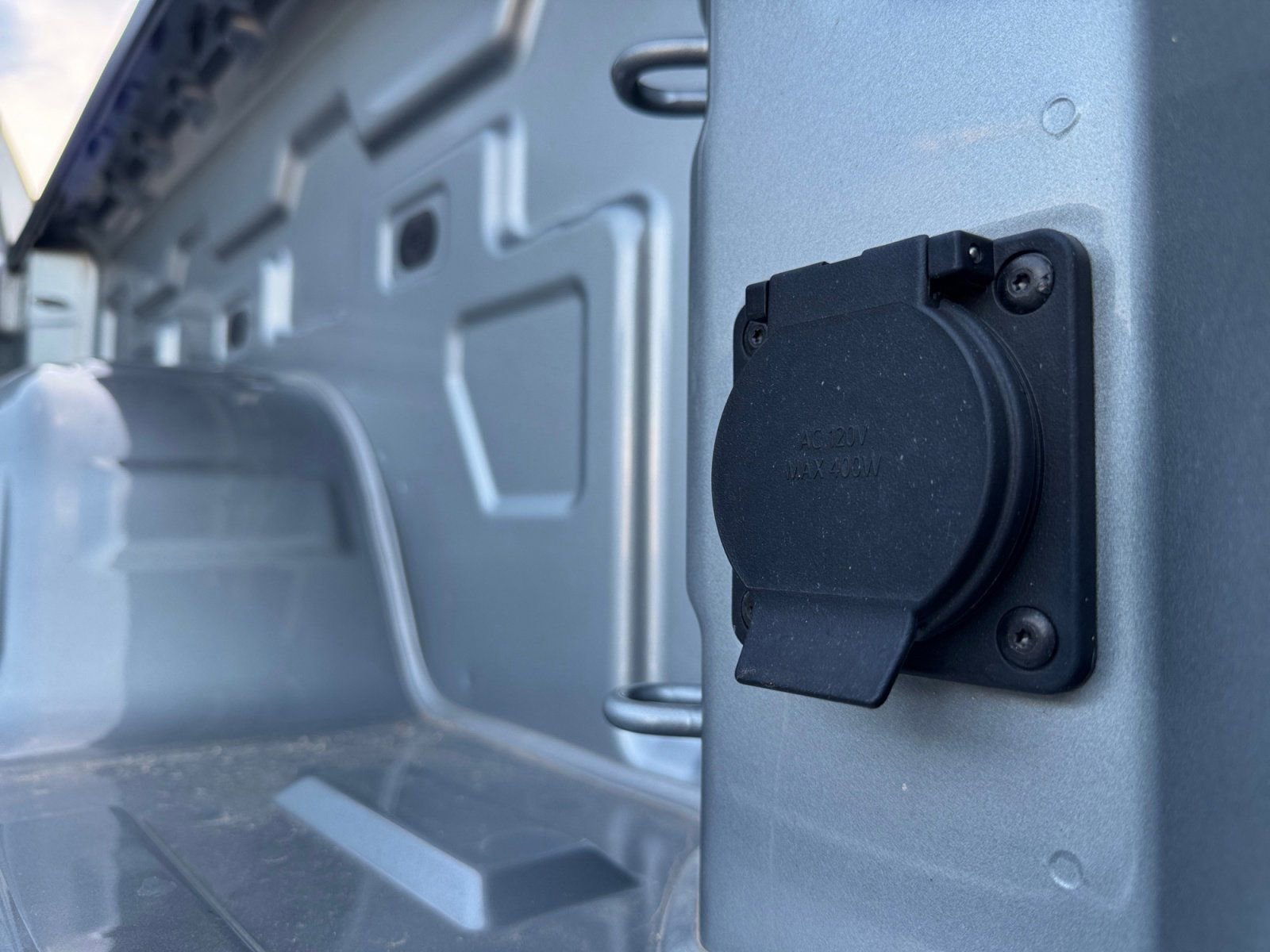 Used 2024 Chevrolet Silverado 1500 RST w/ Convenience Package II image 18