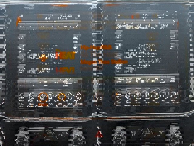 Used 2020 Jeep Grand Cherokee Limited w/ Premium Lighting Group image 24