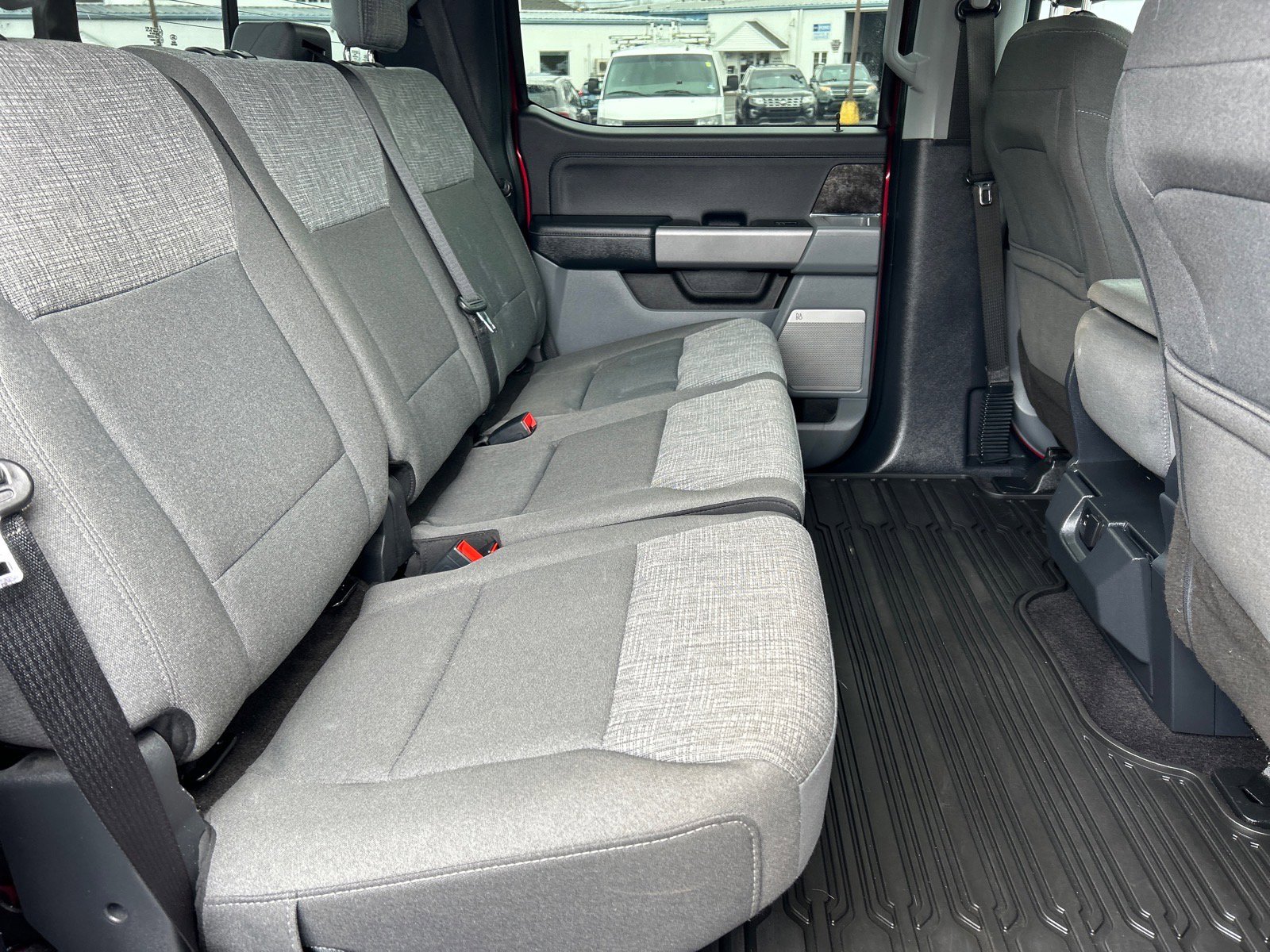 Certified 2022 Ford F150 XLT w/ Equipment Group 302A High image 20