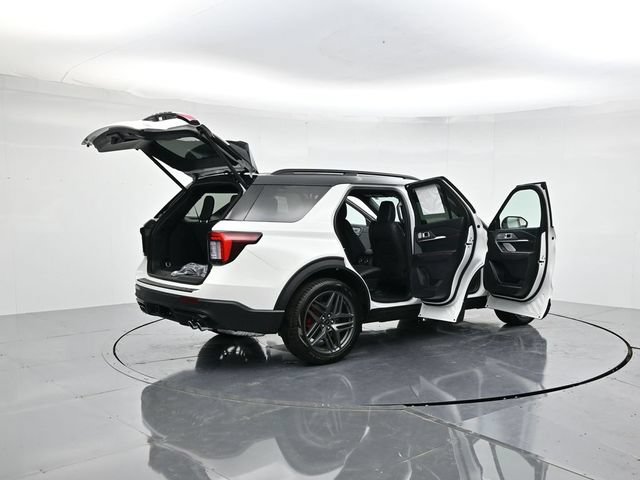 Certified 2025 Ford Explorer ST w/ Sun And Sound Package AWD/4WD image 61