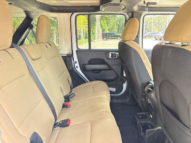 Used 2021 Jeep Wrangler Unlimited Sahara AWD/4WD image 29