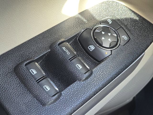 Certified 2022 Ford EcoSport S AWD/4WD image 30