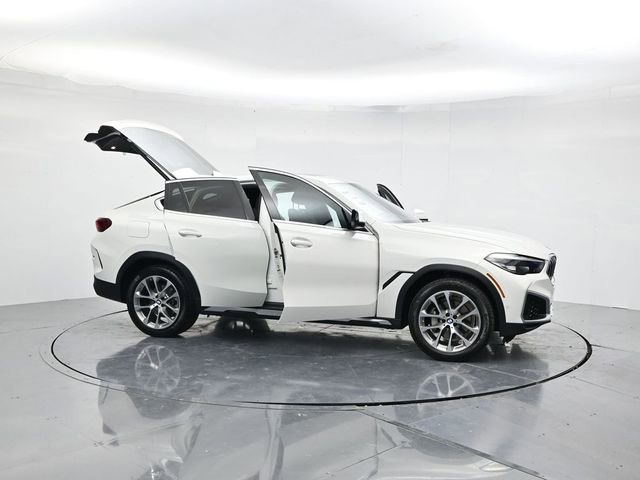 Used 2023 BMW X6 xDrive40i w/ Premium Package image 48