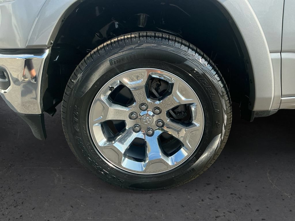 Used 2019 RAM 1500 Laramie AWD/4WD image 13