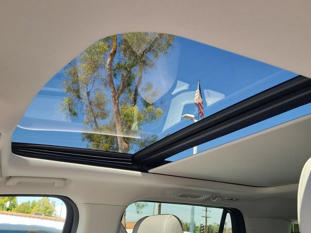Certified 2025 Ford Expedition Active AWD/4WD image 15