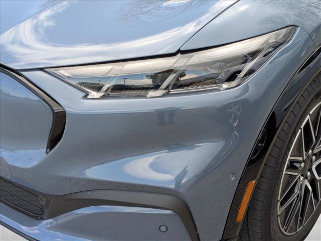 Certified 2024 Ford Mustang Mach-E Premium image 9