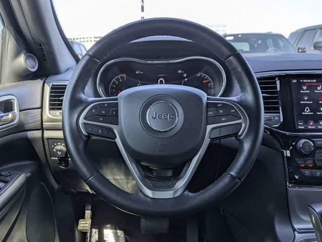 Used 2022 Jeep Grand Cherokee Laredo X RWD image 34
