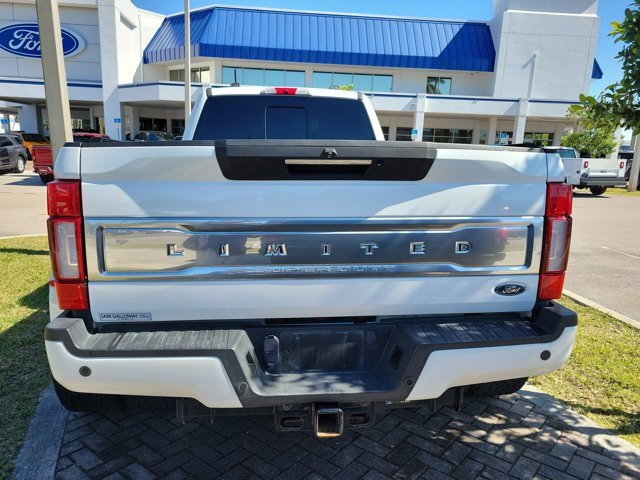 Certified 2022 Ford F450 Limited w/ FX4 Off-Road Package image 3