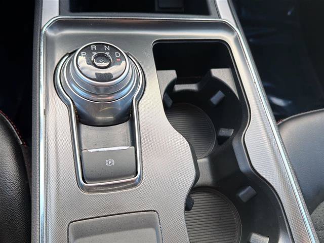 Certified 2024 Ford Edge ST-Line AWD/4WD image 19