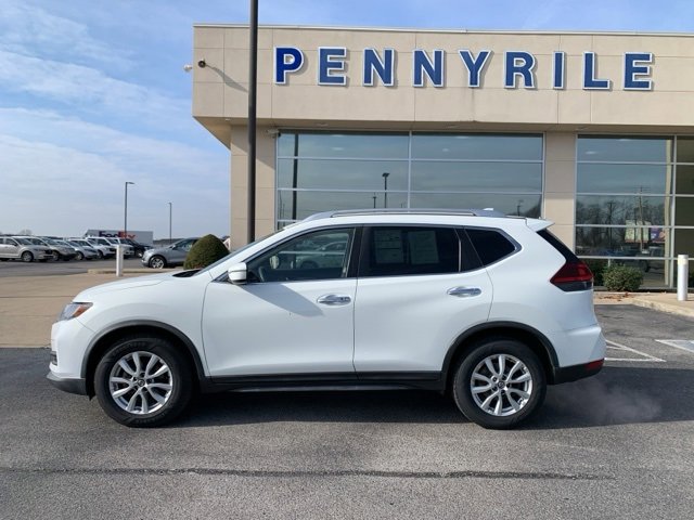 Used 2019 Nissan Rogue SV image 8