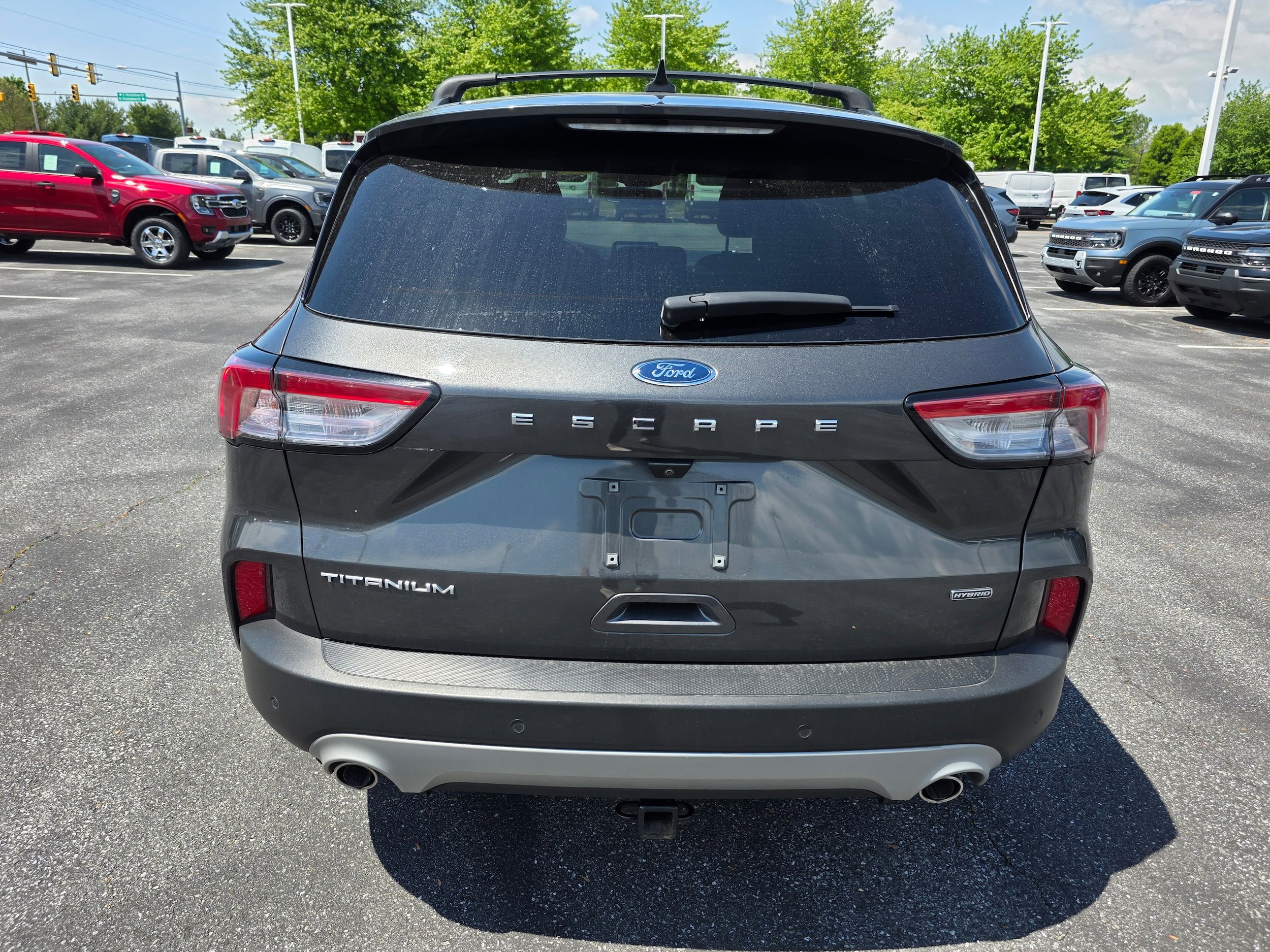 Certified 2020 Ford Escape Titanium FWD image 4