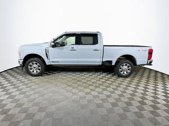 Certified 2025 Ford F350 Lariat w/ Lariat Ultimate Package AWD/4WD image 4