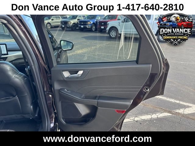 Certified 2023 Ford Escape Platinum image 35