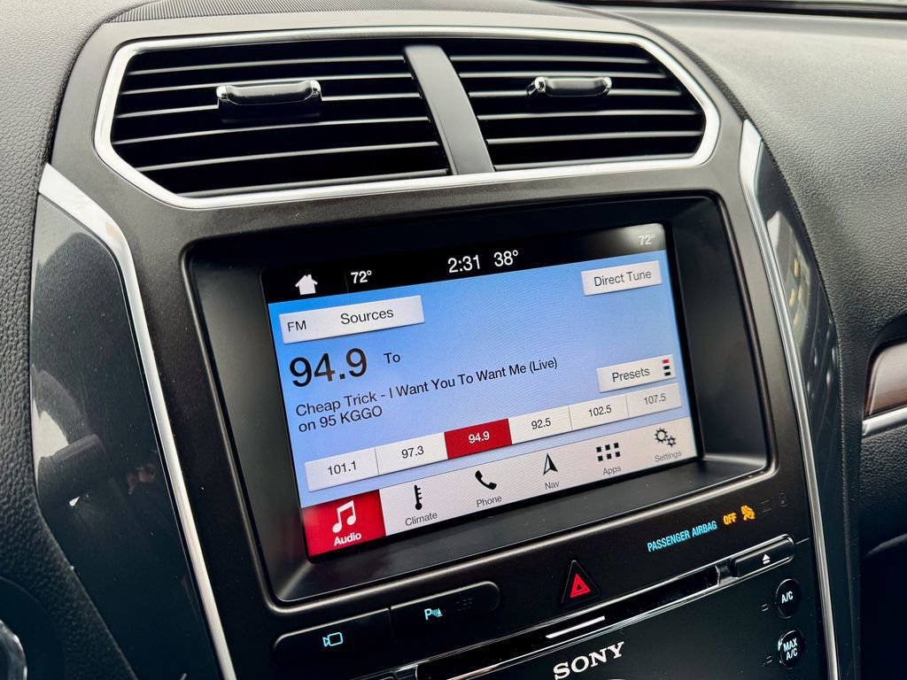 Certified 2017 Ford Explorer Limited image 27