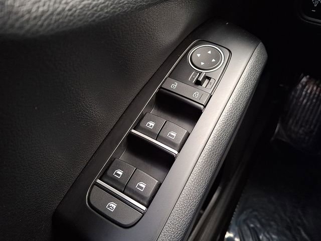 Used 2023 Kia Soul LX w/ LX Technology Package image 22