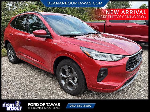 Certified 2023 Ford Escape ST-Line Select w/ Tech Pack #2 AWD/4WD image 2