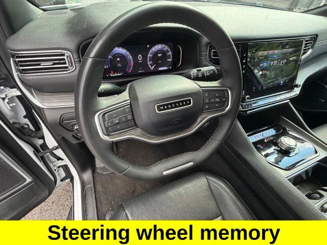 Used 2024 Jeep Wagoneer Series II AWD/4WD image 11