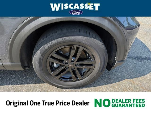 Certified 2022 Ford Explorer XLT w/ Equipment Group 202A image 30