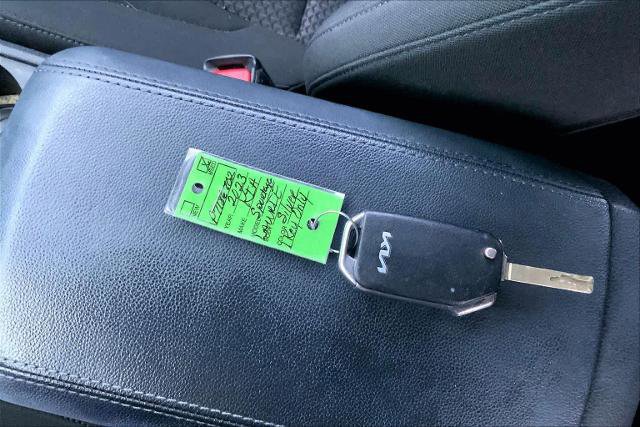 Used 2023 Kia Sportage LX image 13