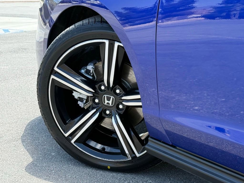 Used 2024 Honda Accord Sport image 18