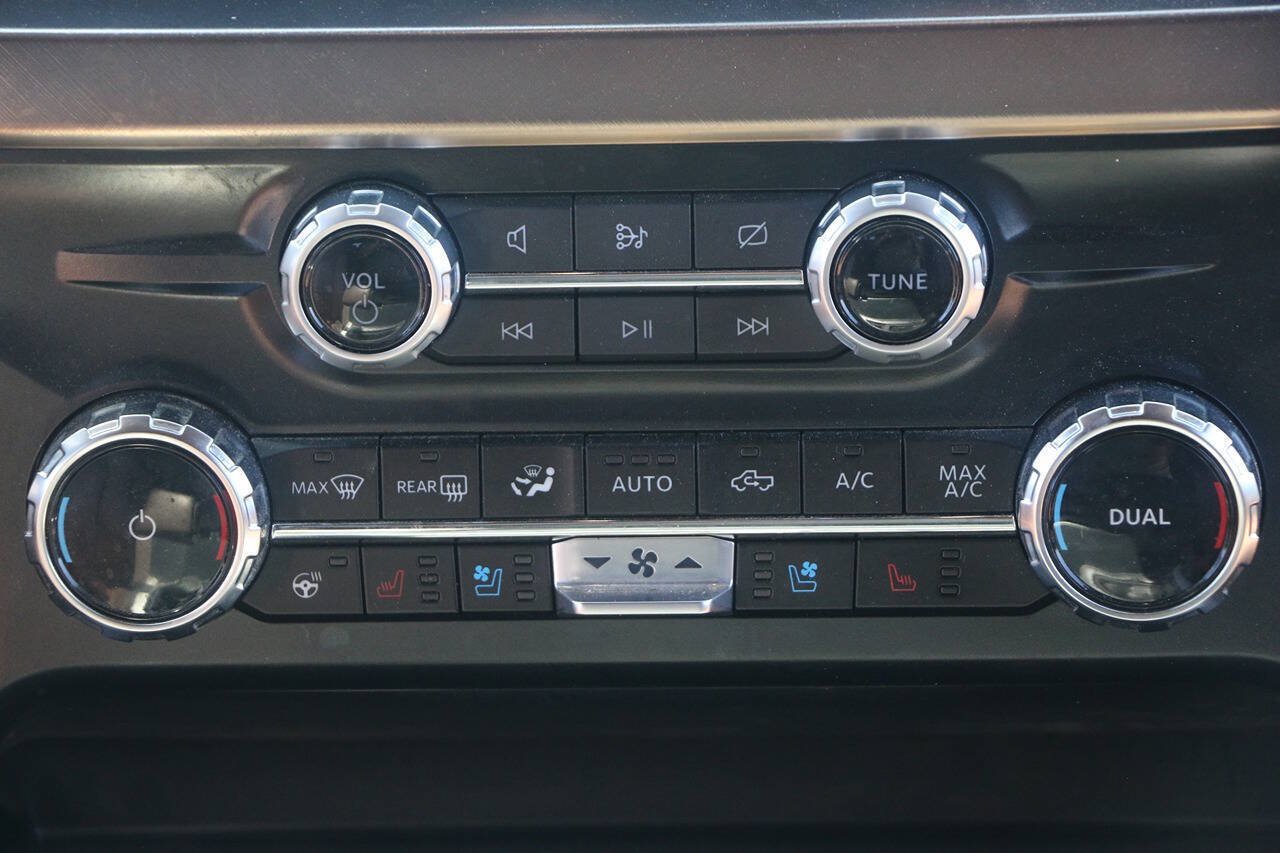 Certified 2024 Ford F350 King Ranch w/ Chrome Package AWD/4WD image 18
