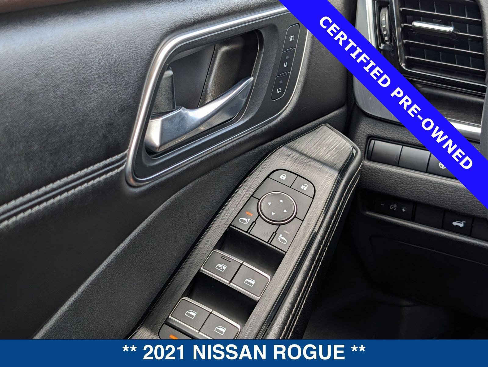 Used 2021 Nissan Rogue Platinum image 23