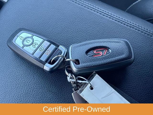 Certified 2022 Ford Explorer ST w/ ST Street Pack image 30