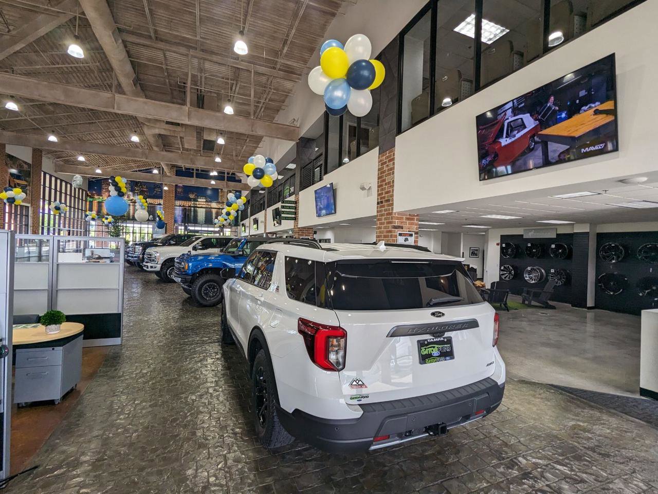 Certified 2022 Ford F150 XL w/ STX Appearance Package image 41