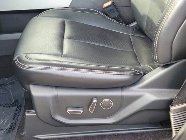 Certified 2018 Ford F150 Lariat w/ Equipment Group 502A Luxury AWD/4WD image 24