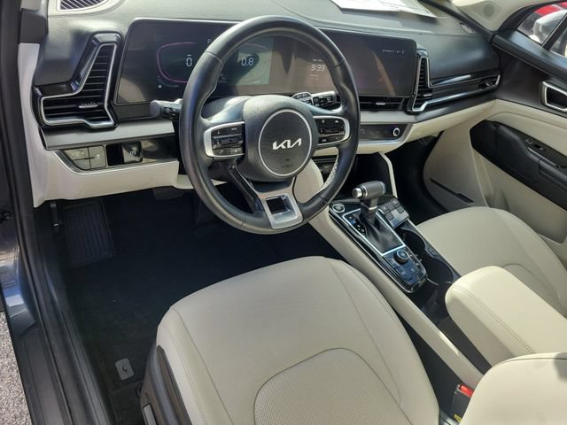 Used 2025 Kia Sportage EX FWD image 22