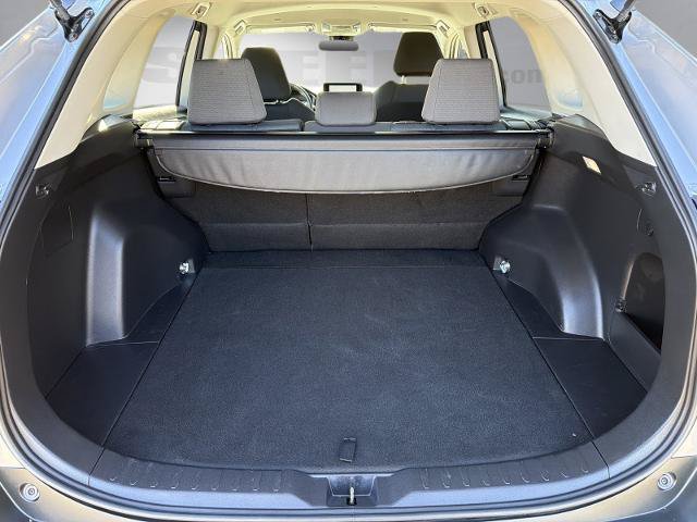 Used 2025 Toyota RAV4 XLE AWD/4WD image 25
