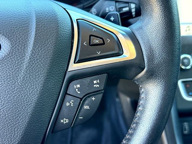 Certified 2018 Ford Fusion SE w/ Equipment Group 201A image 12