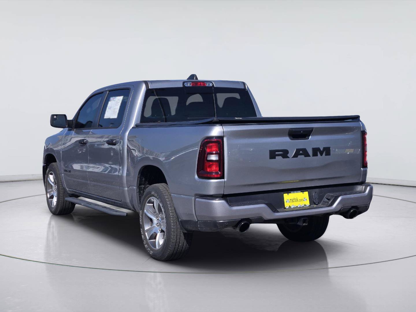 Used 2026 RAM 1500 Express RWD image 6