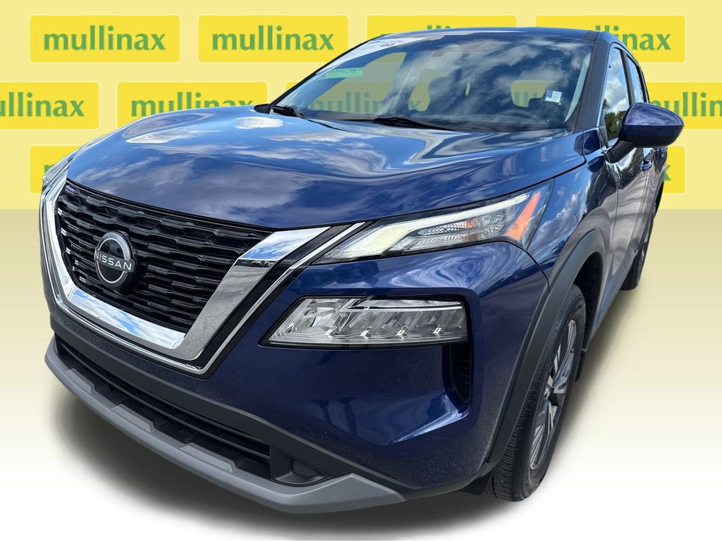 Used 2023 Nissan Rogue SV image 5
