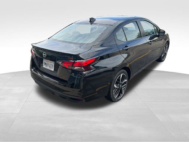 Used 2024 Nissan Versa SR FWD image 5