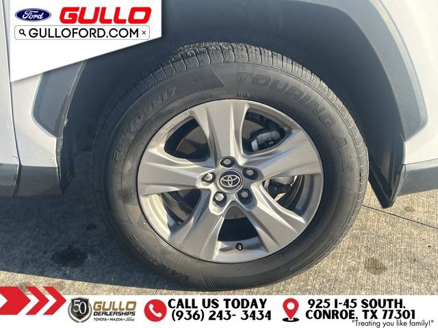Used 2025 Toyota RAV4 XLE FWD image 29
