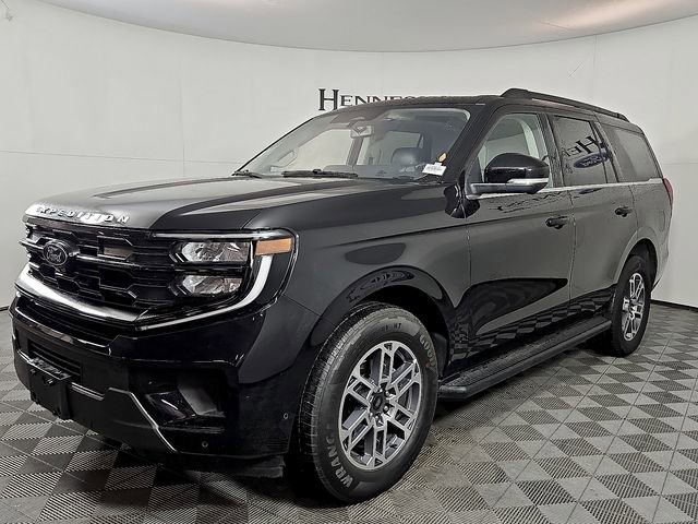 Certified 2025 Ford Expedition Active image 1