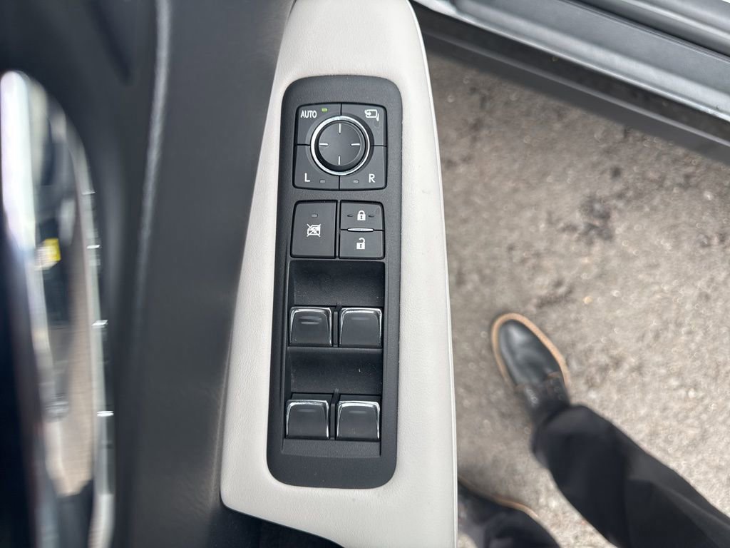 Used 2021 Lexus RX 350 AWD w/ Premium Package image 17