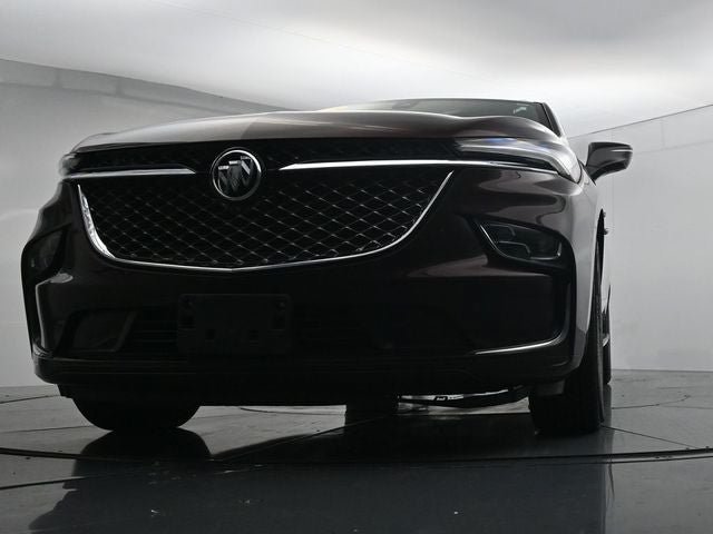 Used 2022 Buick Enclave Avenir w/ Avenir Technology Package AWD/4WD image 33