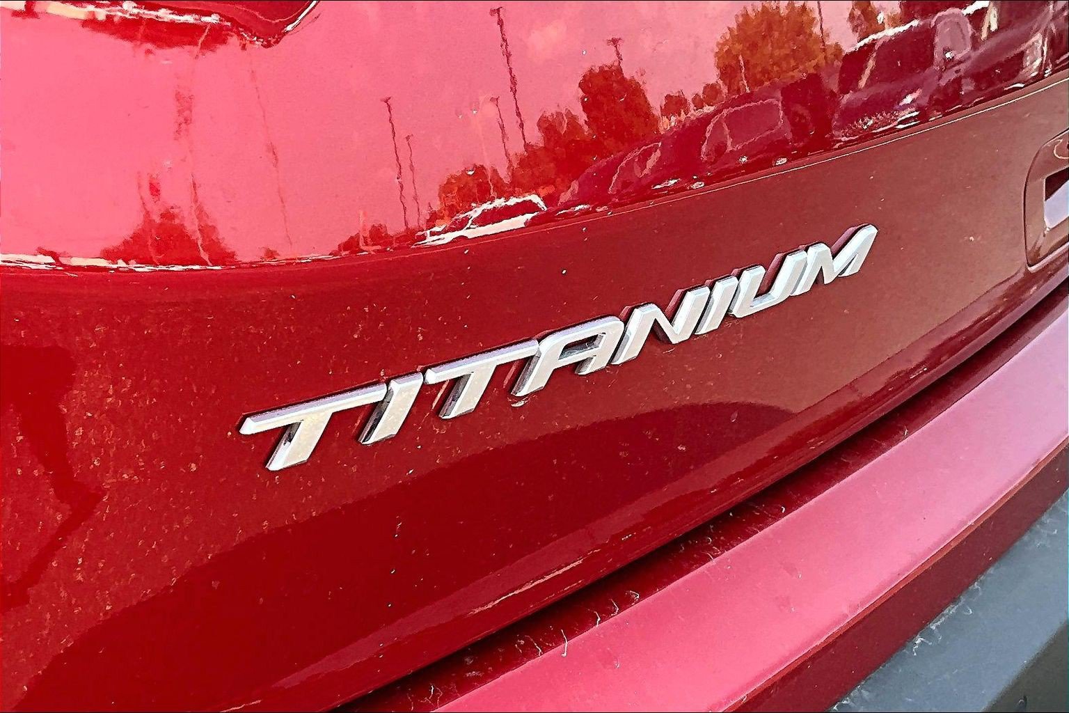 Certified 2023 Ford Edge Titanium AWD/4WD image 8